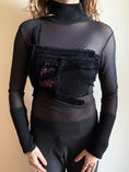 Load image into Gallery viewer, 00's Mesh velvet/knit detail sequin longlseeve • Size S/M