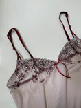 Load image into Gallery viewer, 00's Mesh embroidered cami • Size XL