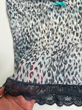 Load image into Gallery viewer, 00's Mesh Print cami w lace trim • Size M