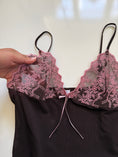 Load image into Gallery viewer, 00's Brown pink mesh embroidered cami • Size M