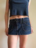 Load image into Gallery viewer, 00's Cargo micro mini • Size 8