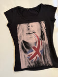 Load image into Gallery viewer, Cotton Union jack photo print tee • Size M