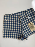 Load image into Gallery viewer, 90's Deadstock Guess plaid shorts • Size 8