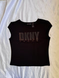 Load image into Gallery viewer, 00's DKNY Glitter print slinky baby tee • Size L