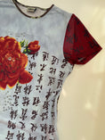 Load image into Gallery viewer, 00's Chinese character print sequin baby tee w mesh sleeves • Size XL