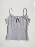 Load image into Gallery viewer, 00's SAY knit cami w flower embroidery • Size M