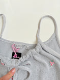 Load image into Gallery viewer, 00's SAY knit cami w flower embroidery • Size M