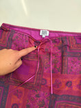 Load image into Gallery viewer, 00's BAY mesh pattern low-rise midi • Size 8/10
