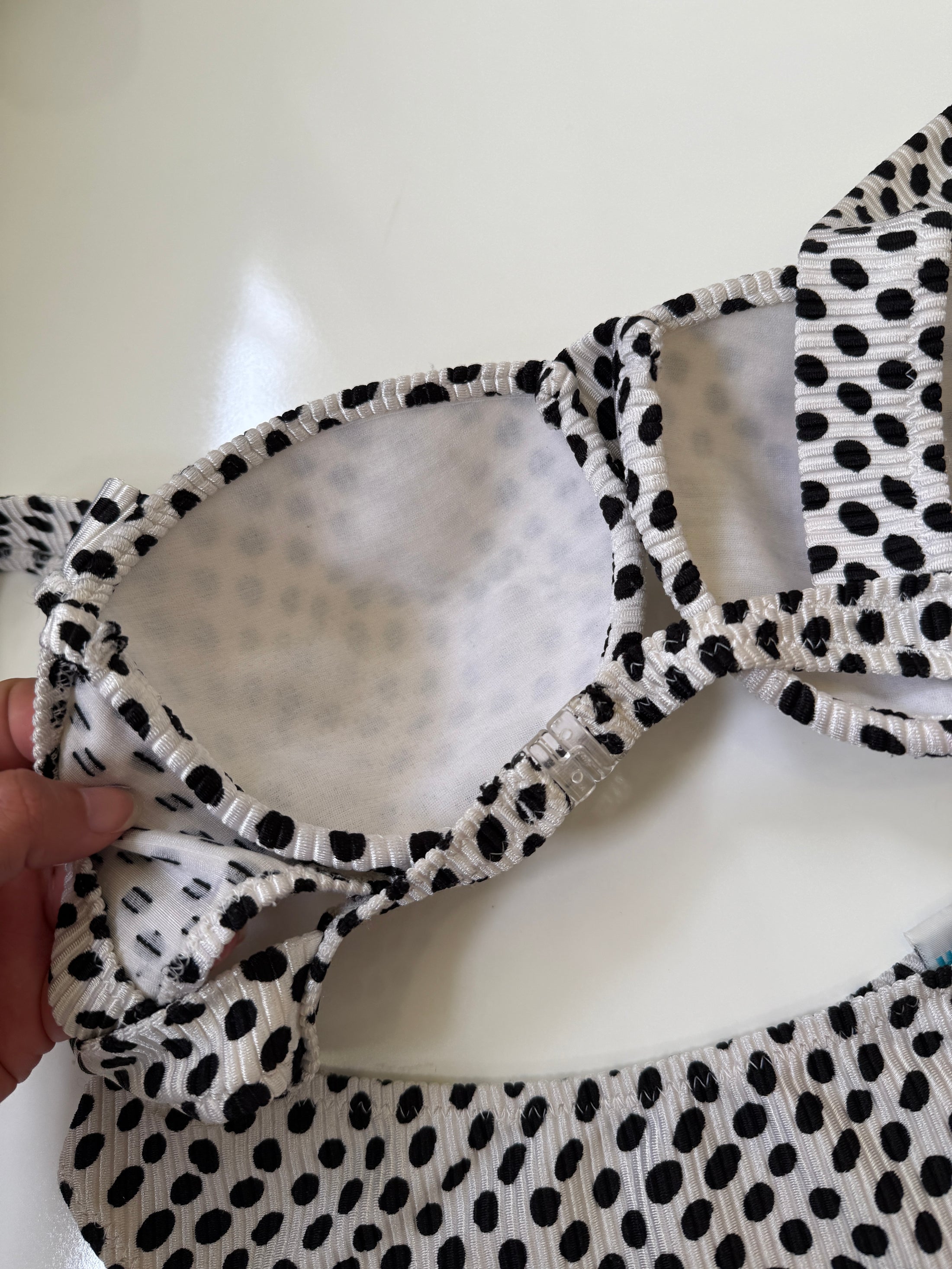 Vintage polka dot bikini • Size 12