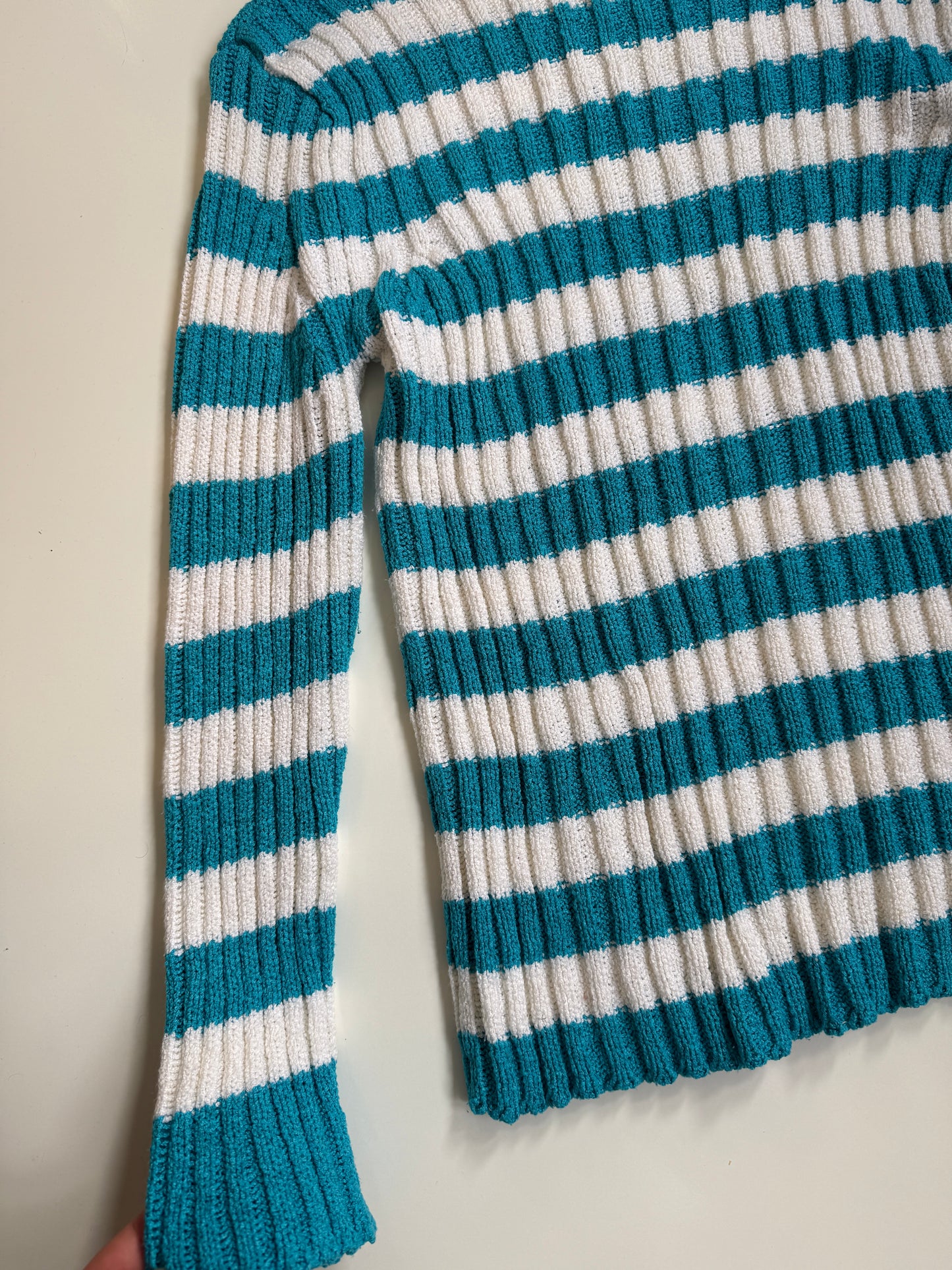 00's Viscose thick ribbed knit • Size M