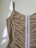 Load image into Gallery viewer, 00's Note hook eye cami top • Size S
