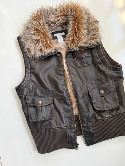 00's Charlotte Russe pleather vest w faux fur trim • Size M