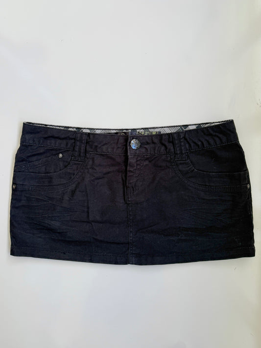 00's Black denim micro skirt • Size 10