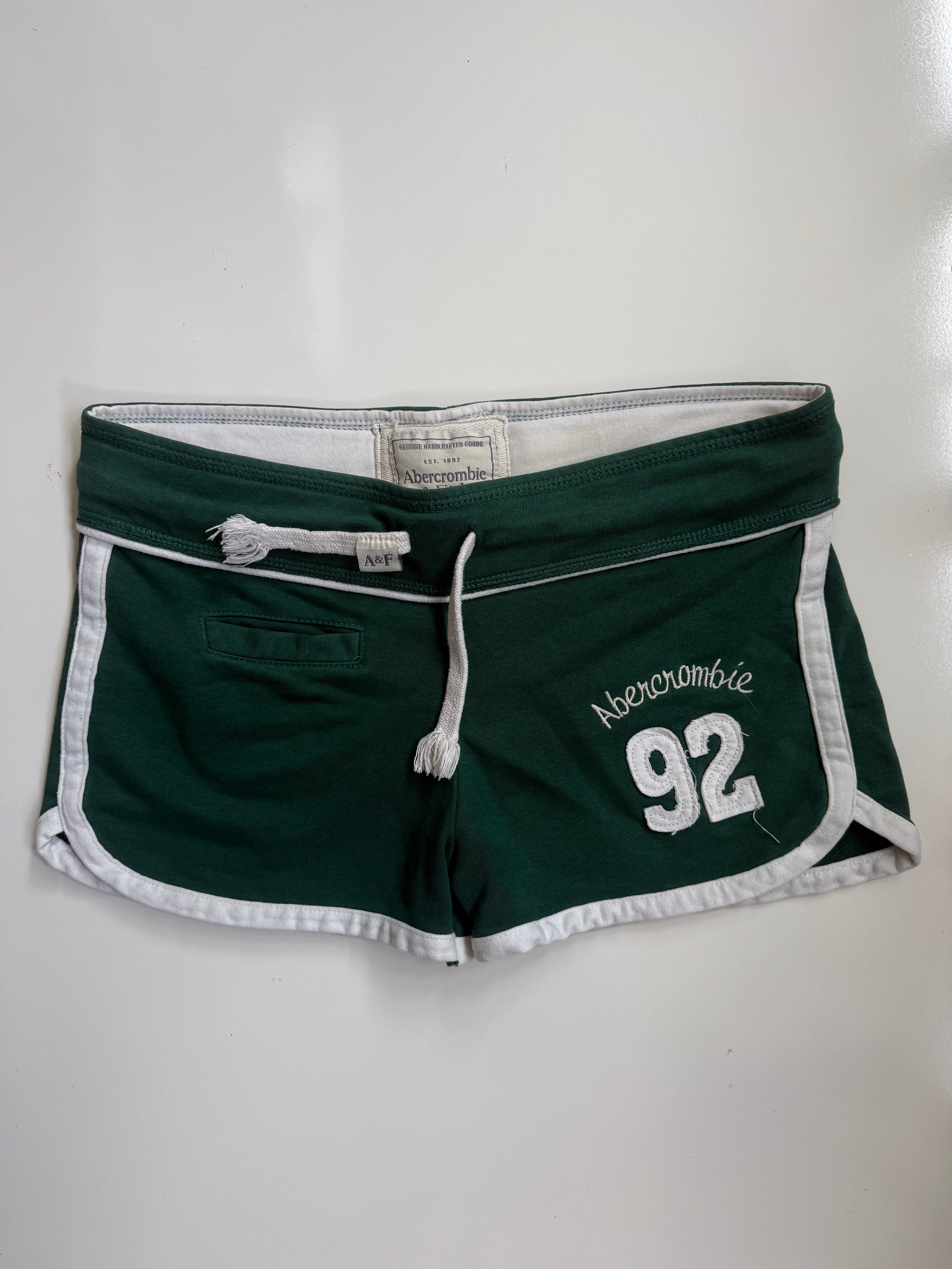 00's Abercrombie cotton micro shorts • Size 12