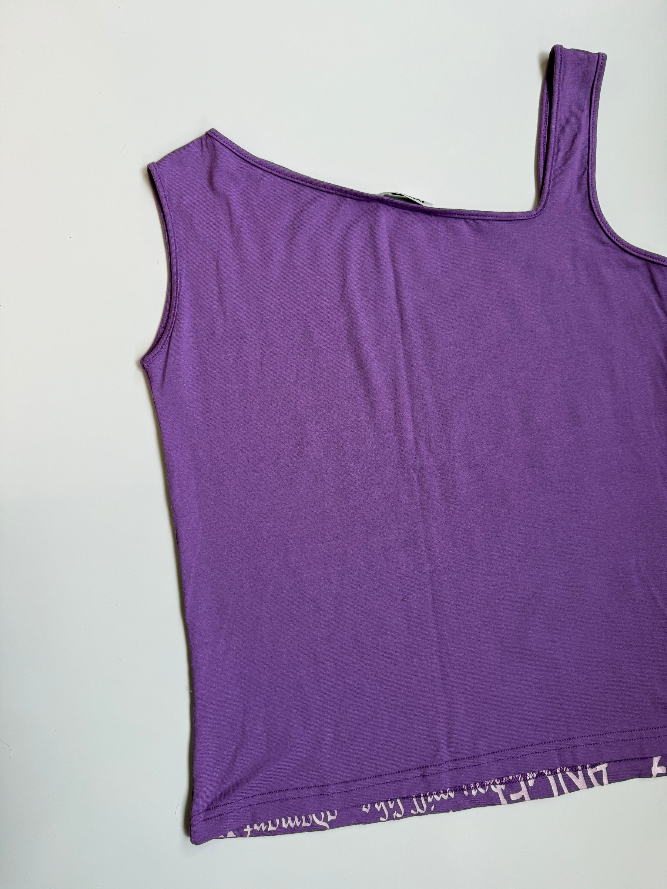 00's Graphic print strap detail tank • Size L