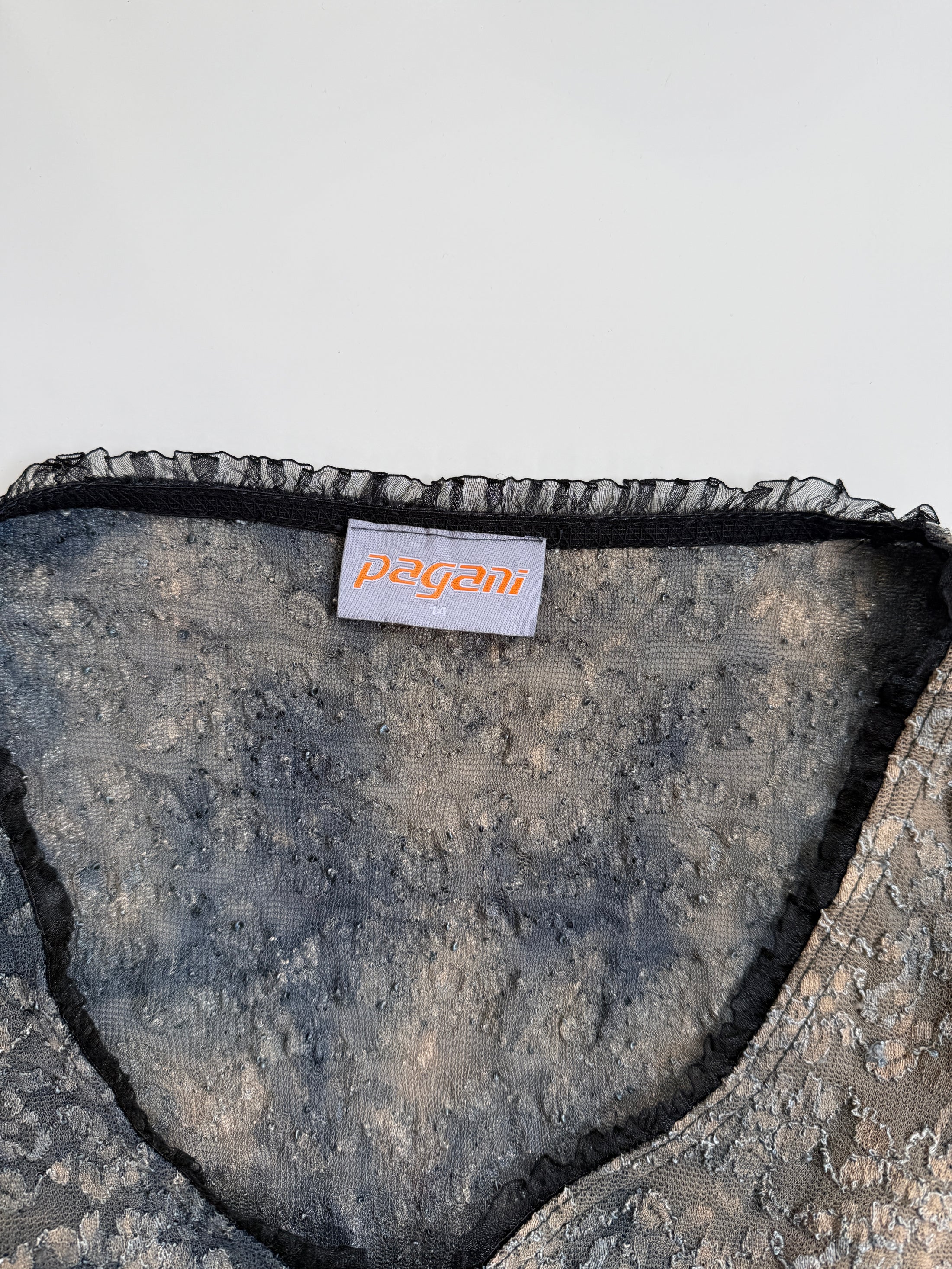 NZ 90’s/00's Pagani whimsy hook eye bell sleeve • Size M