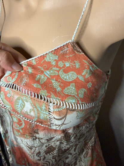 00's pattern cami w tie detail • Size 10