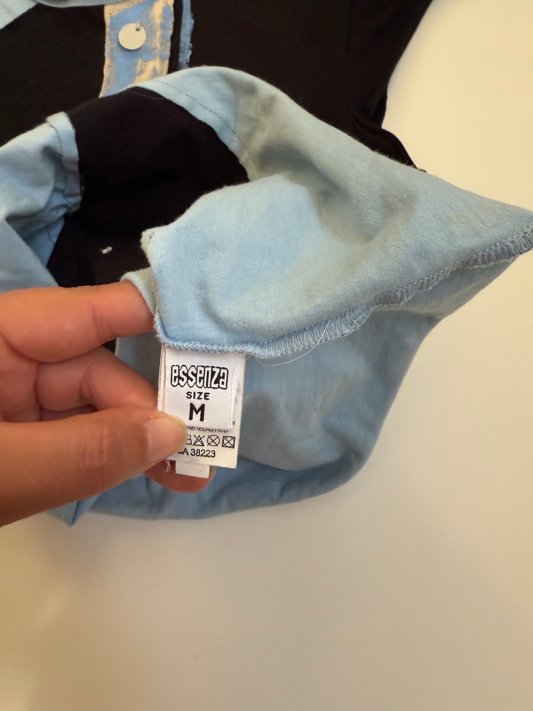 00's Essenza print baby tee w sequins • Size S