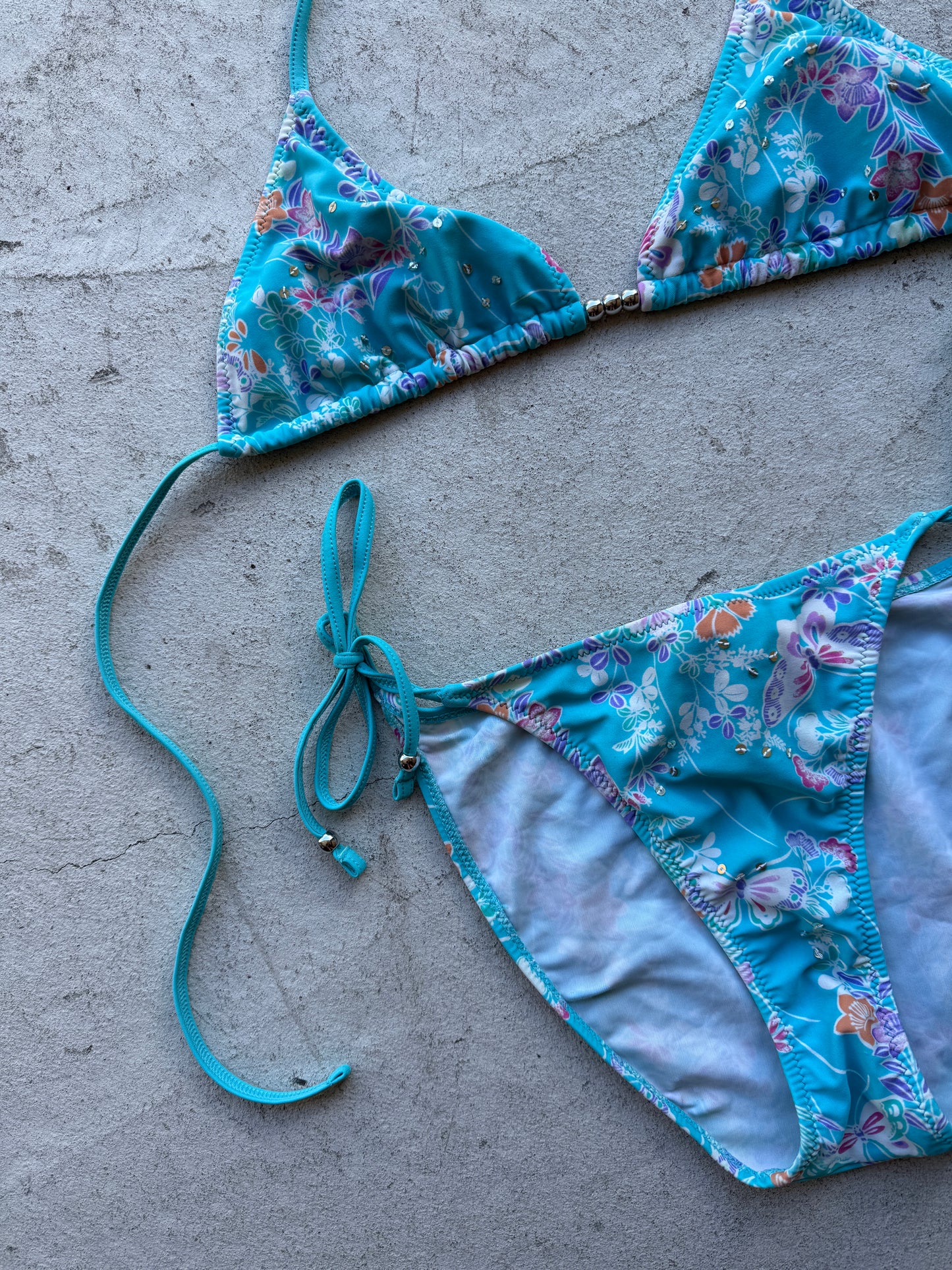 00’s Pattern sequin bikini • Size M