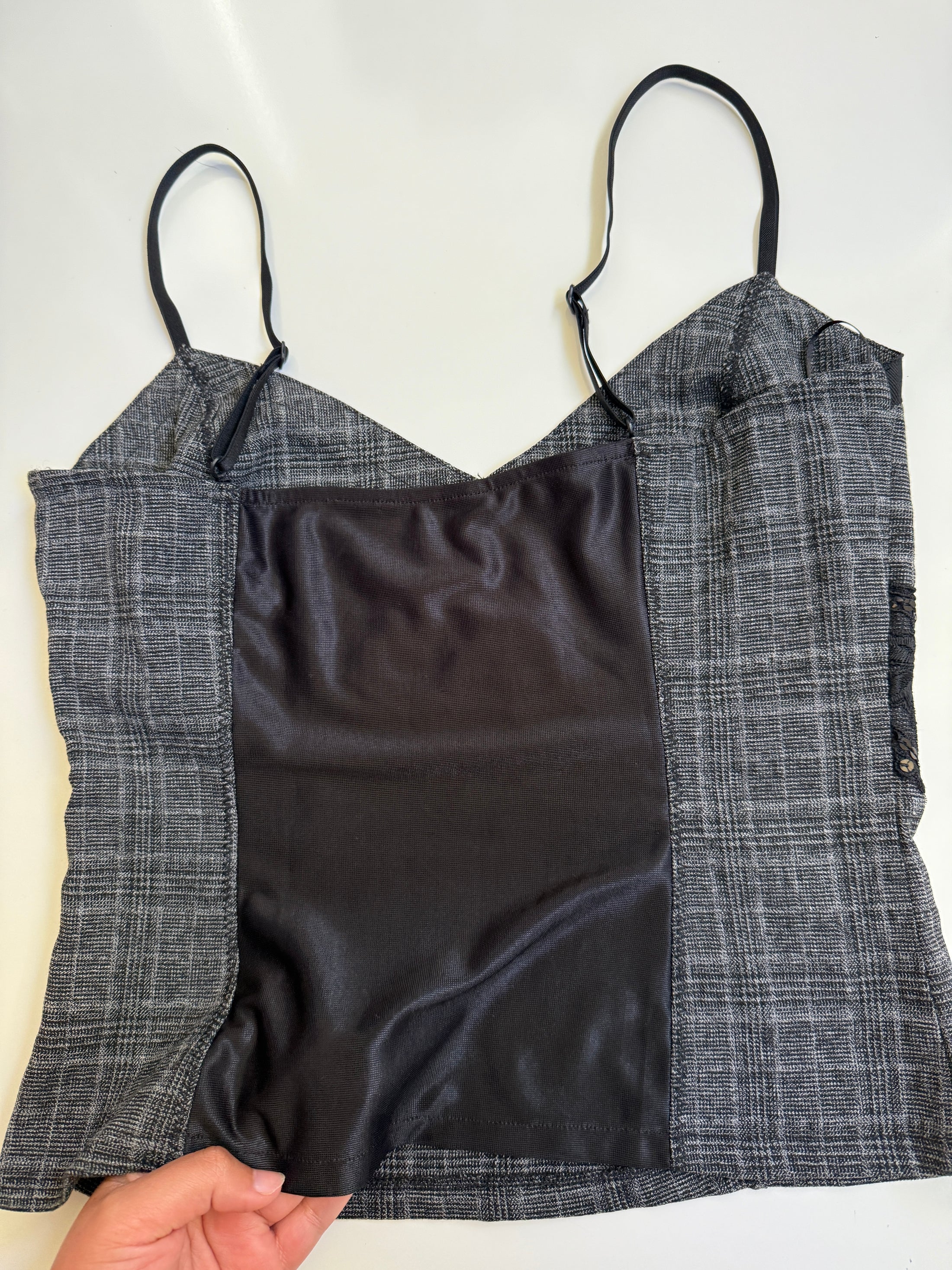 00's Plaid sequin cami • Size M