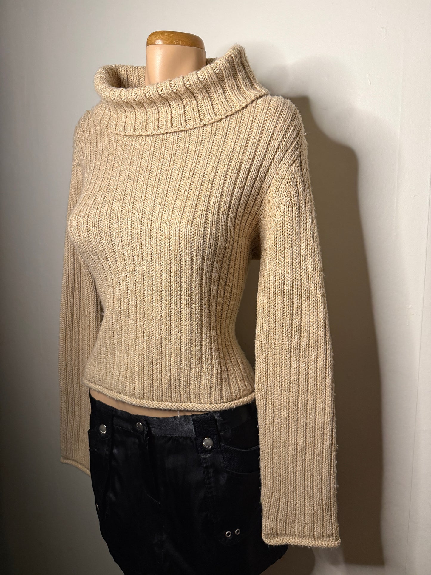 00's Wool blend knit • Size 10