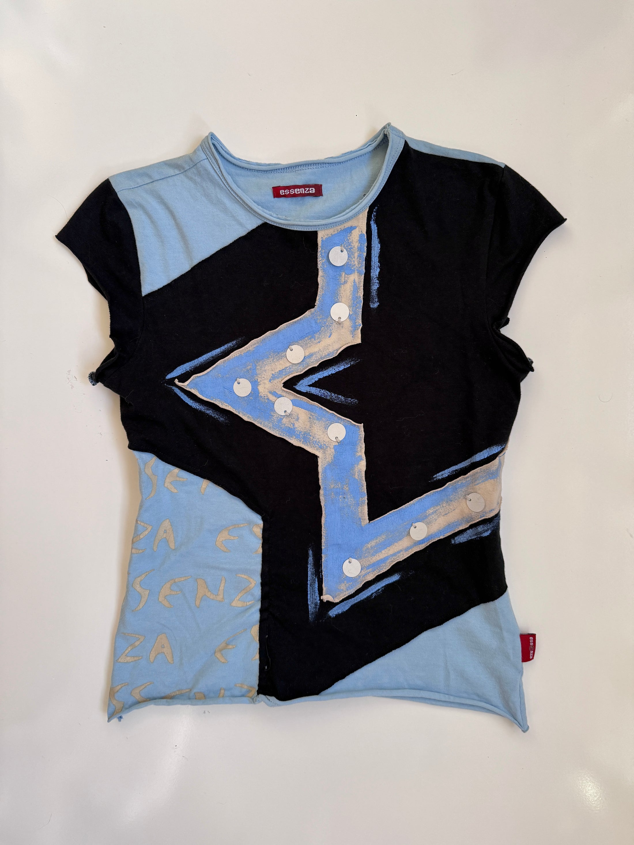 00's Essenza print baby tee w sequins • Size S