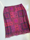 Load image into Gallery viewer, 00's BAY mesh pattern low-rise midi • Size 8/10
