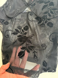 Load image into Gallery viewer, Deadstock 00's mesh velvet imprinted halter • Size M
