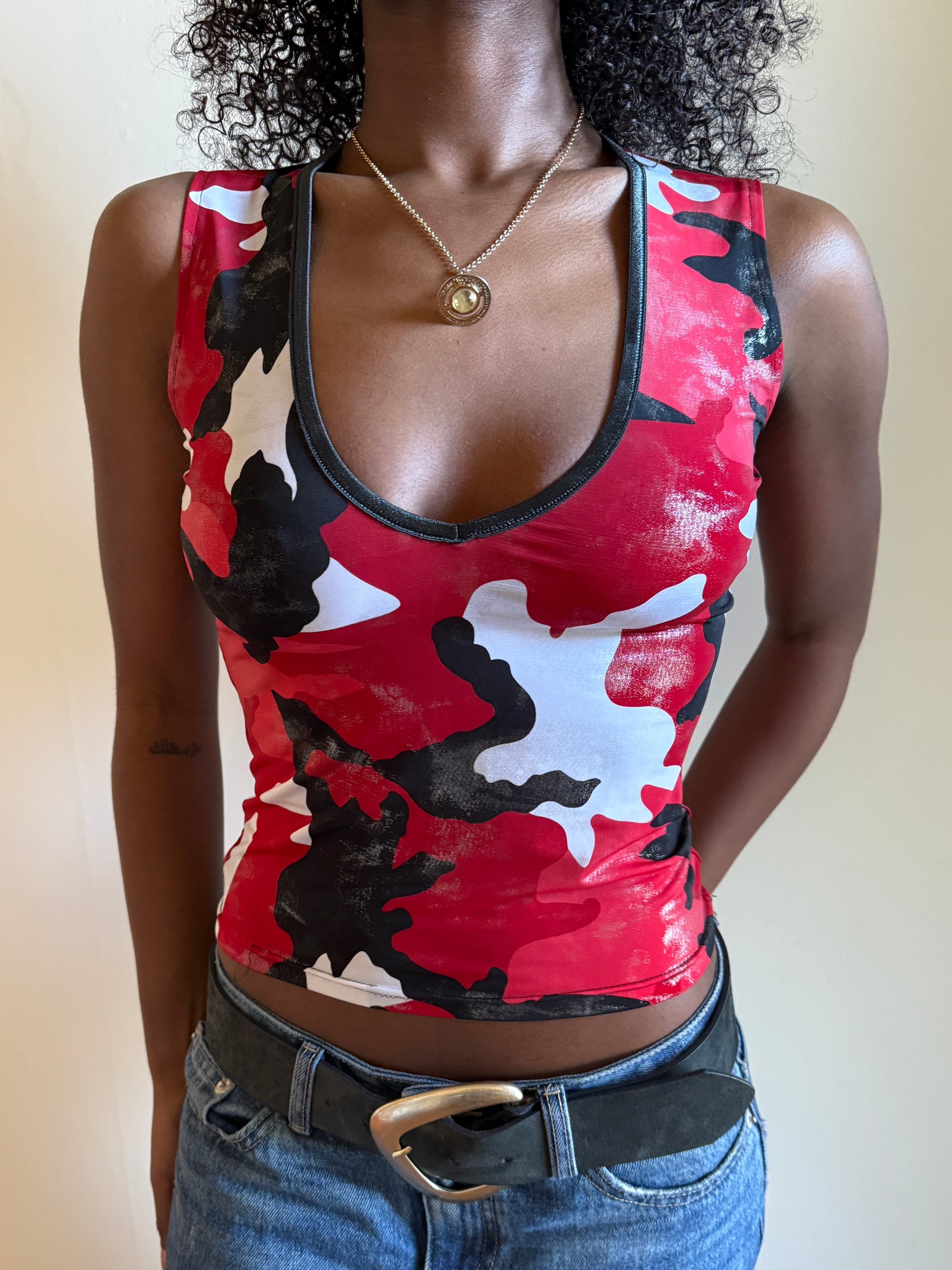 00's shimmery camo tank  • Size S