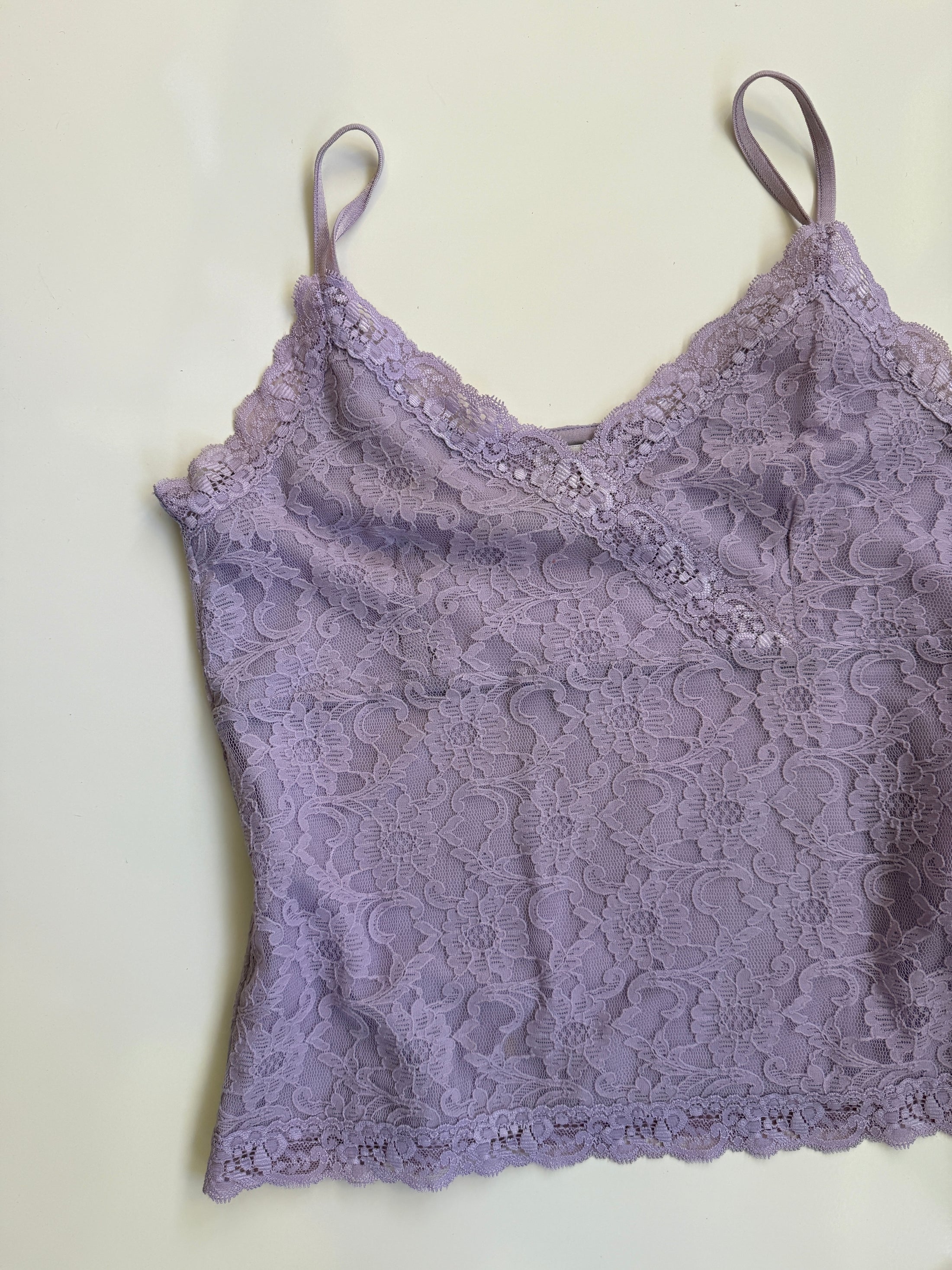 00's Lilac lace cami • Size M
