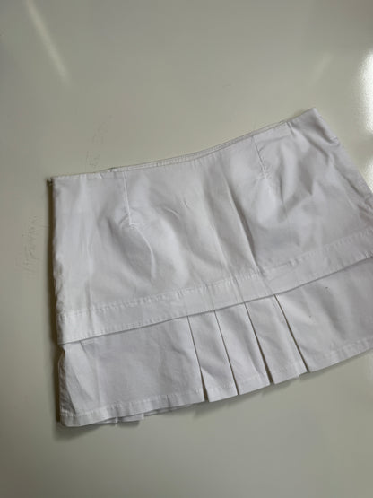 00's Sporty pleated mini • Size 8