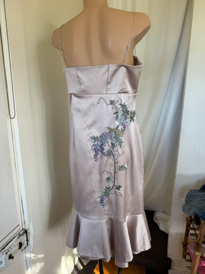 00's Karen Millen silk embroidered midi • Size M