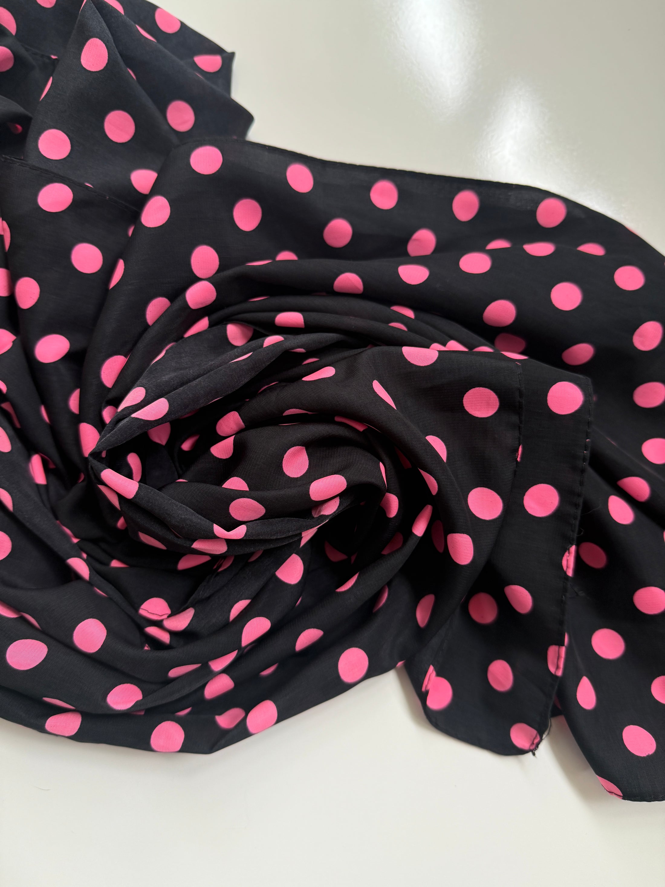 00's Black Pink polka dot scarf