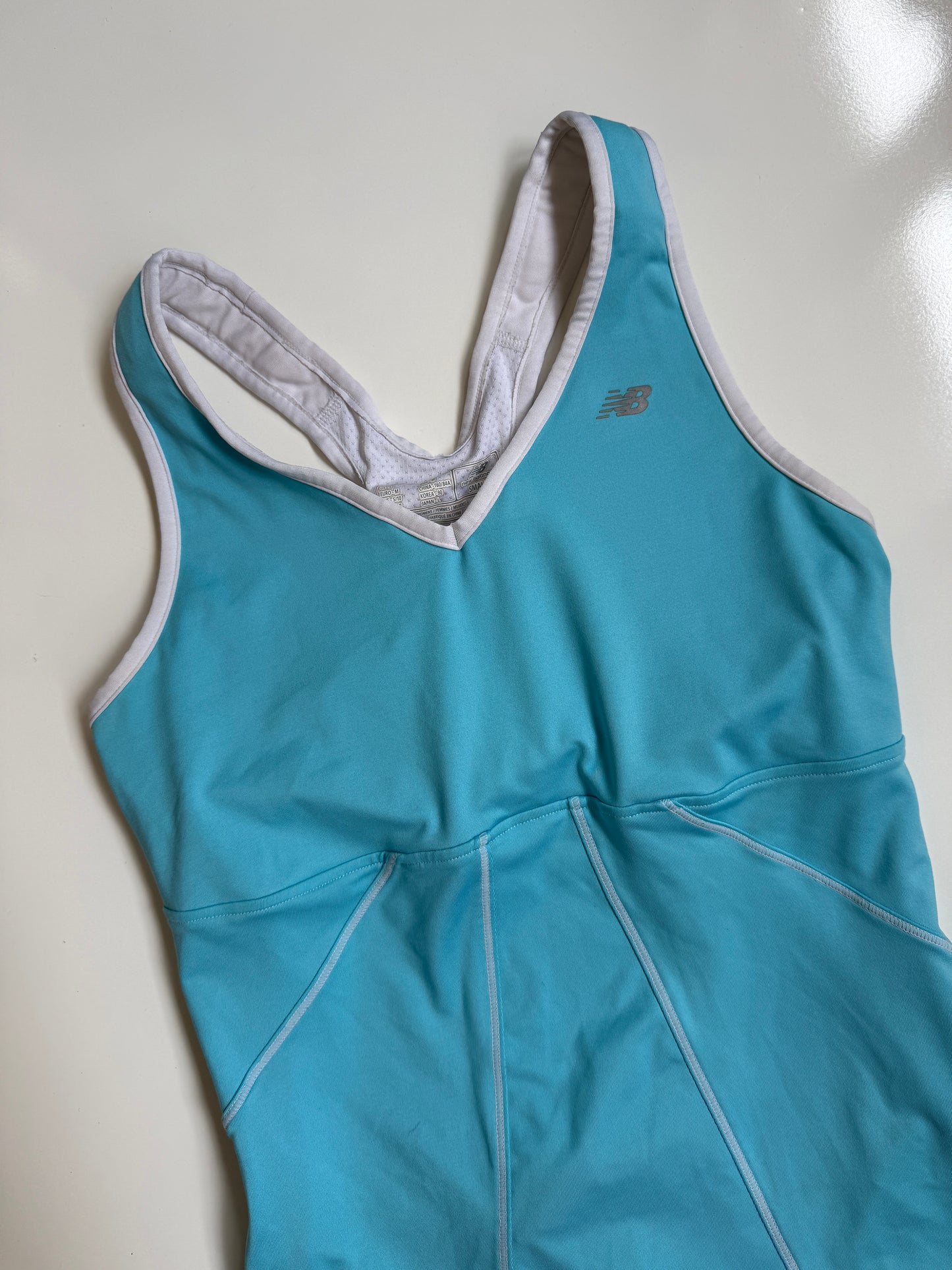 00's New Balance sports tank • Size S