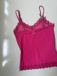 Load image into Gallery viewer, 00's Hot pink mesh cami w butterfly motif • Size XS/S
