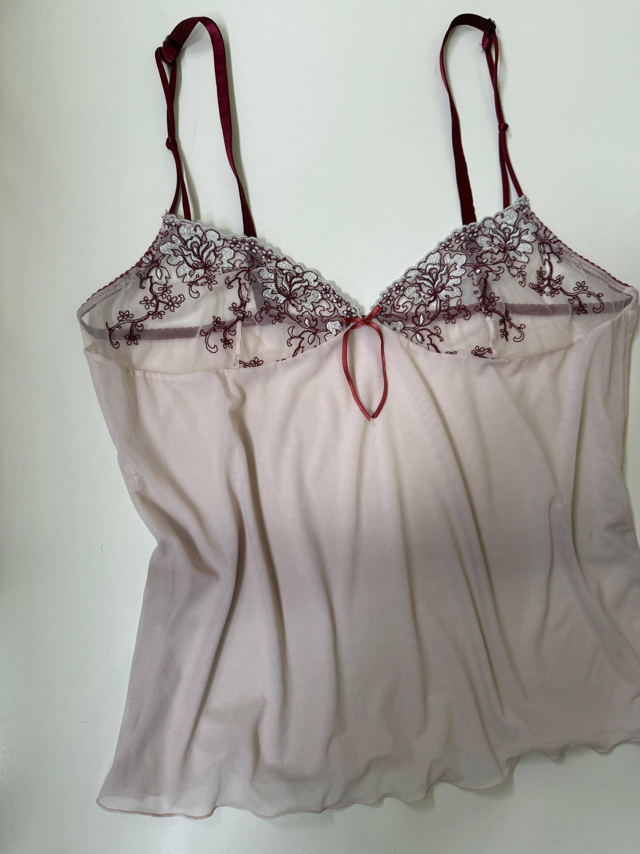 00's Mesh embroidered cami • Size XL
