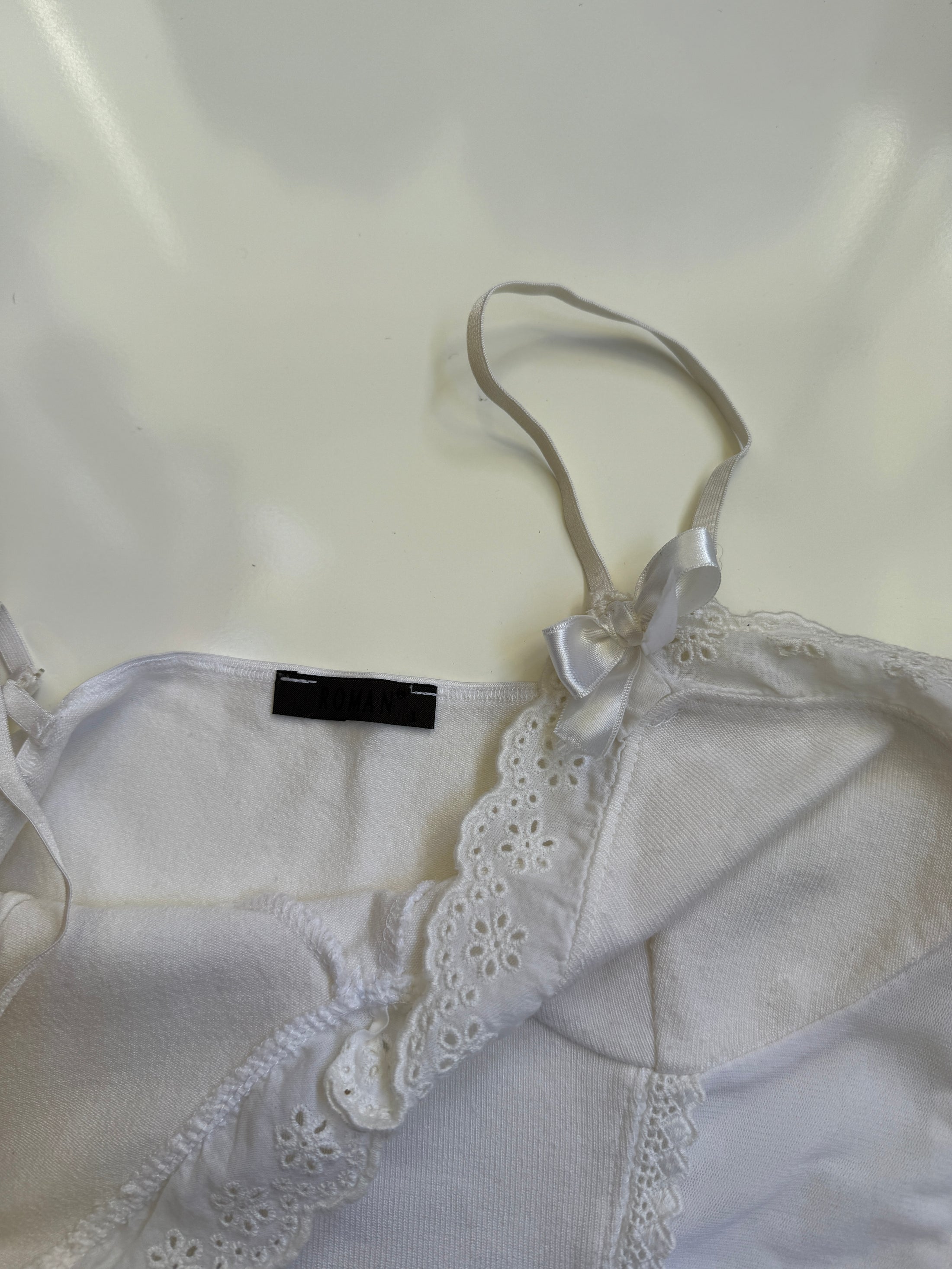 Italian 00's coquette mesh/knit cami • Size S