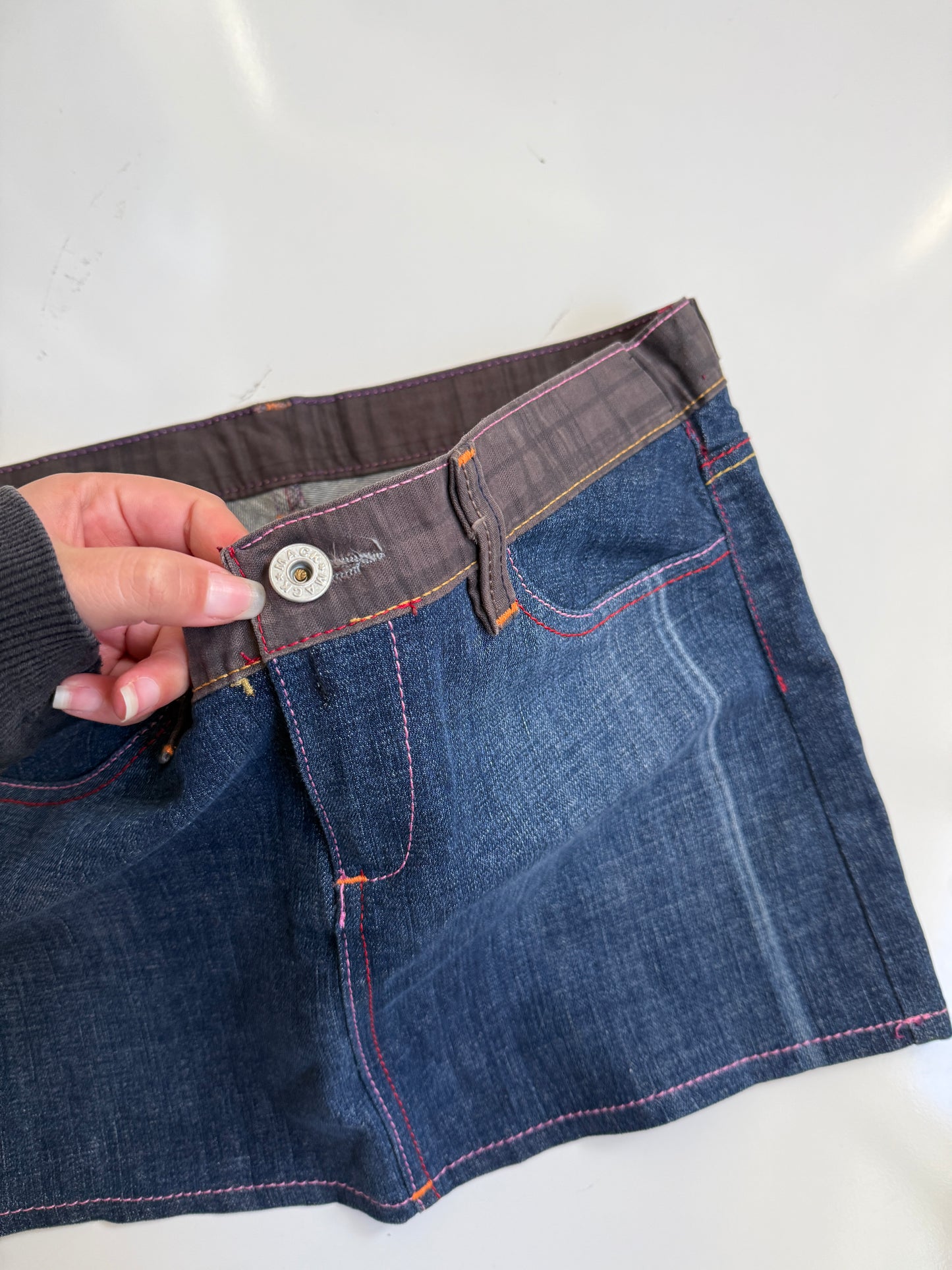 00's Denim mini w plaid trim *Blue • Size 10