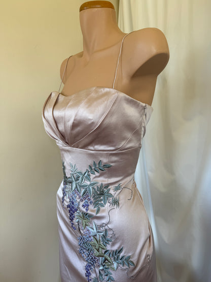 00's Karen Millen silk embroidered midi • Size M