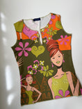 Load image into Gallery viewer, 00's Graphic print tank top • Size S
