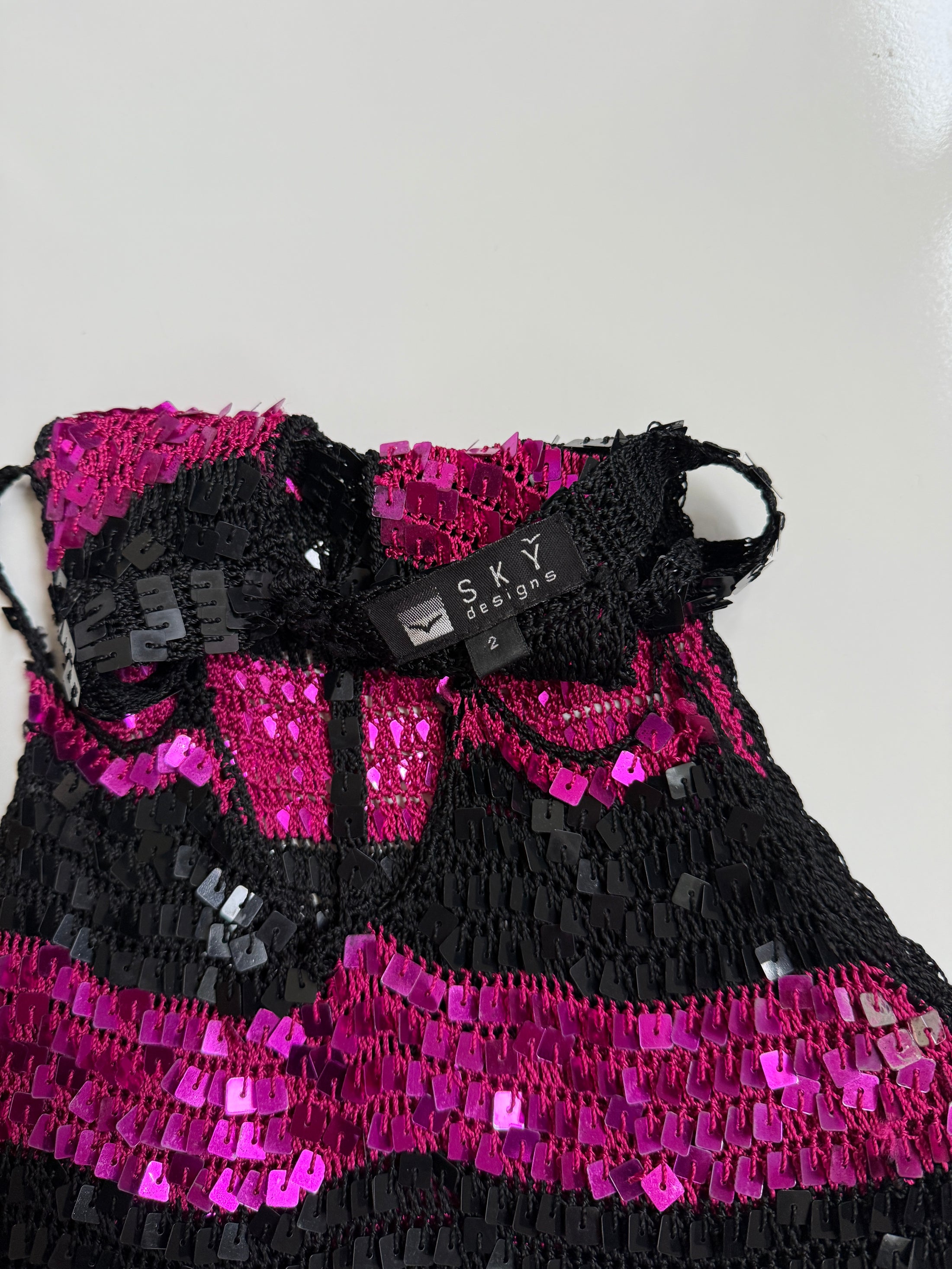 00's Striped sequin crocheted halter • Size S