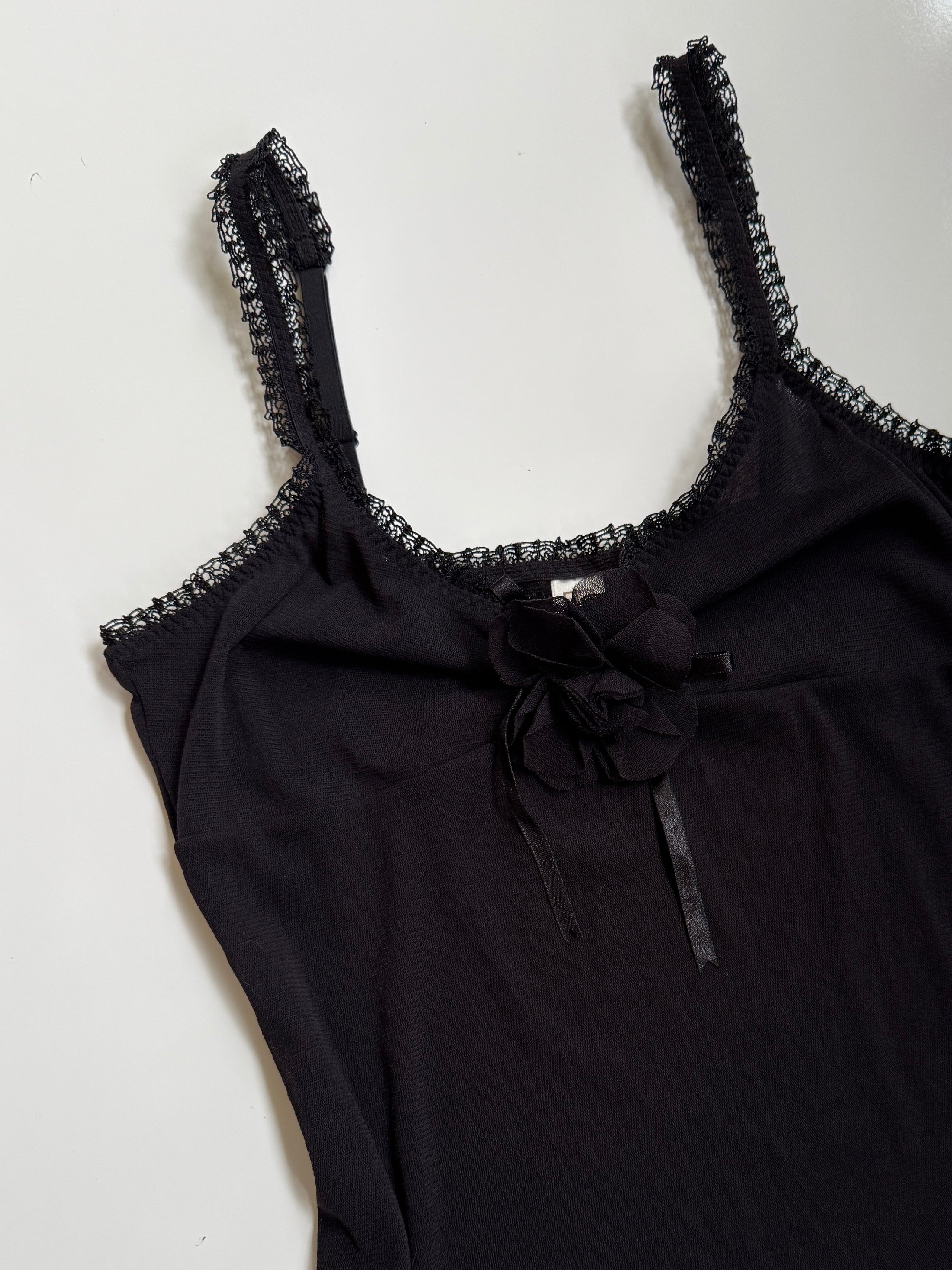 00's Black mesh cami w ribbon flower motif • Size S
