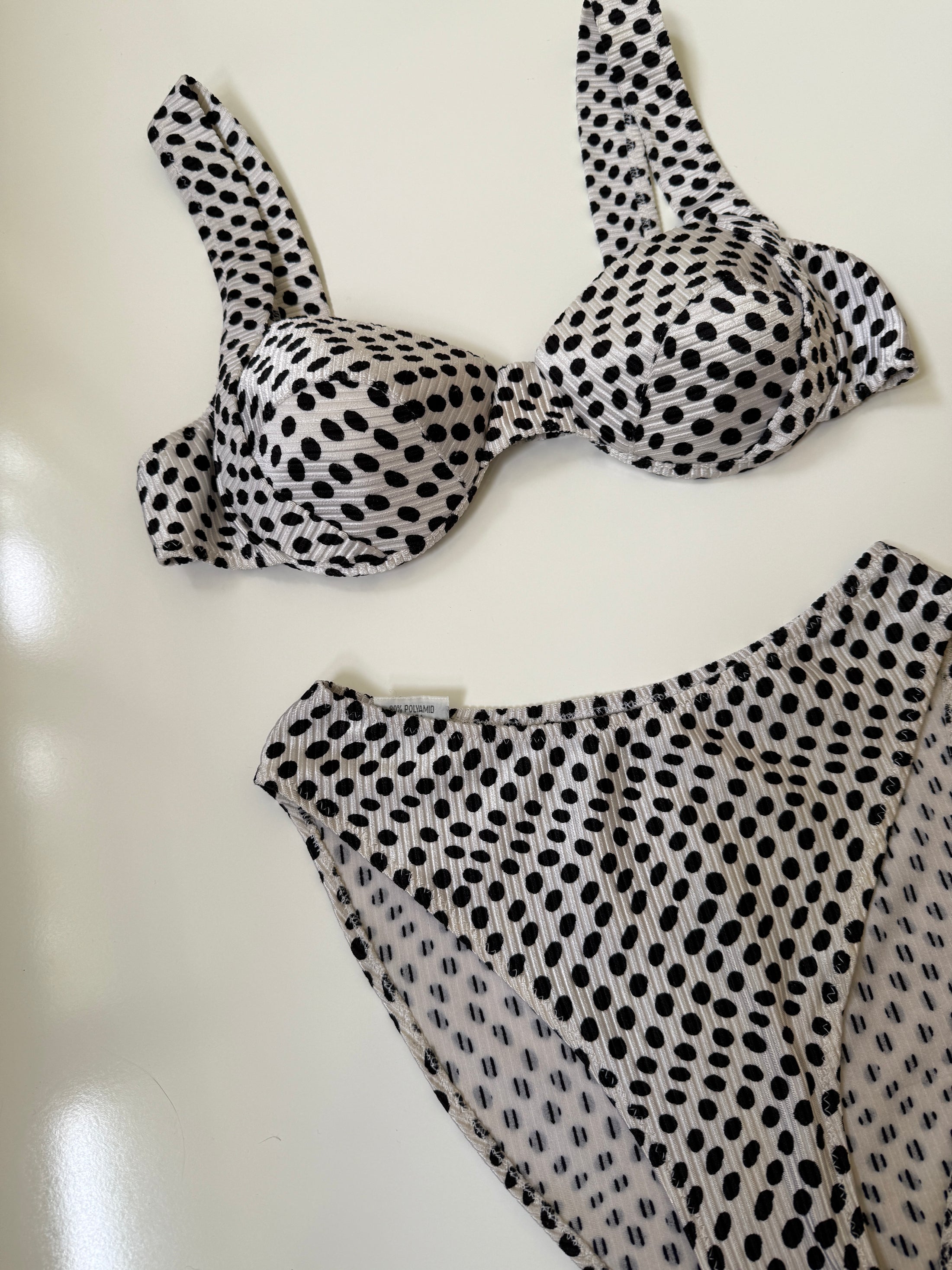 Vintage polka dot bikini • Size 12