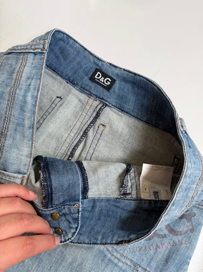 00's Dolce & Gabbana denim mini skirt • Size 8