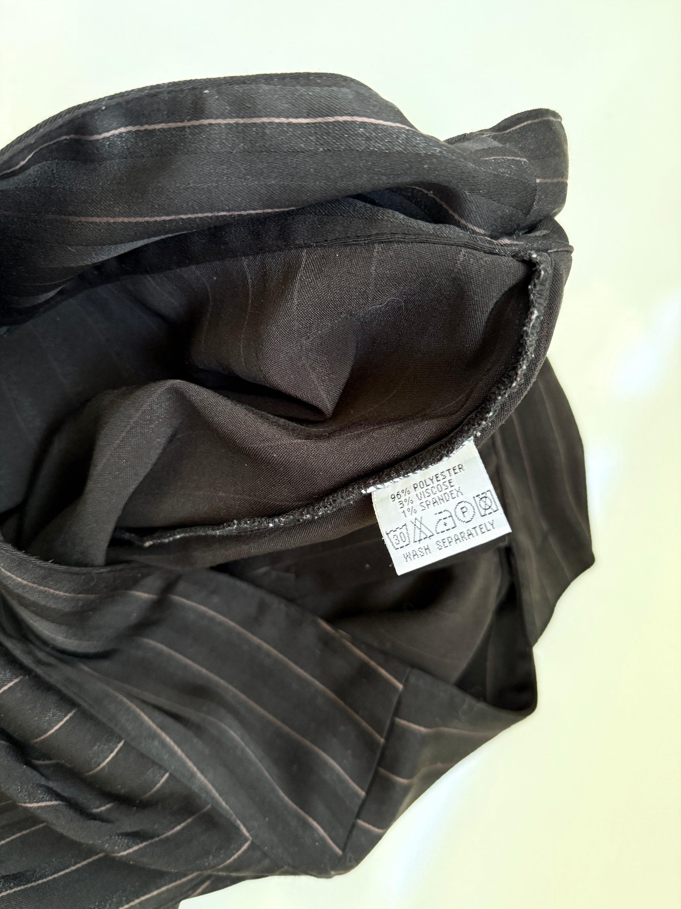00's Pinstripe low-rise buckle maxi • Size 10