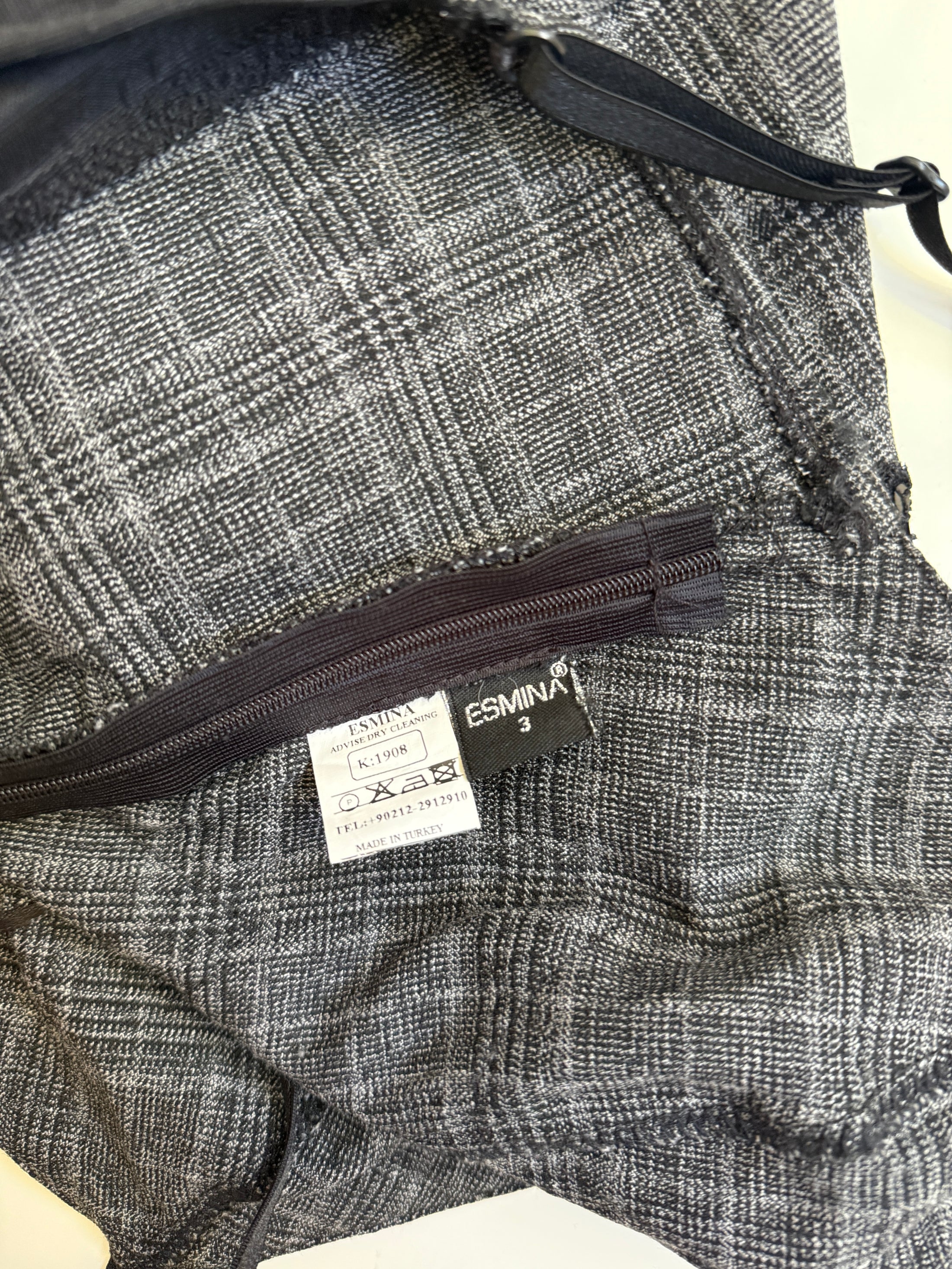 00's Plaid sequin cami • Size M