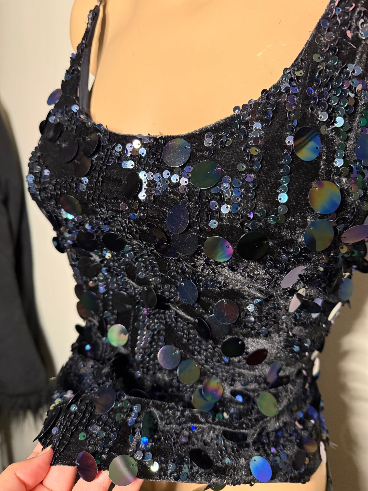 00's Sequin velvet cami • Size L