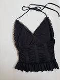 Load image into Gallery viewer, 00’s Ruched black halter • Size S
