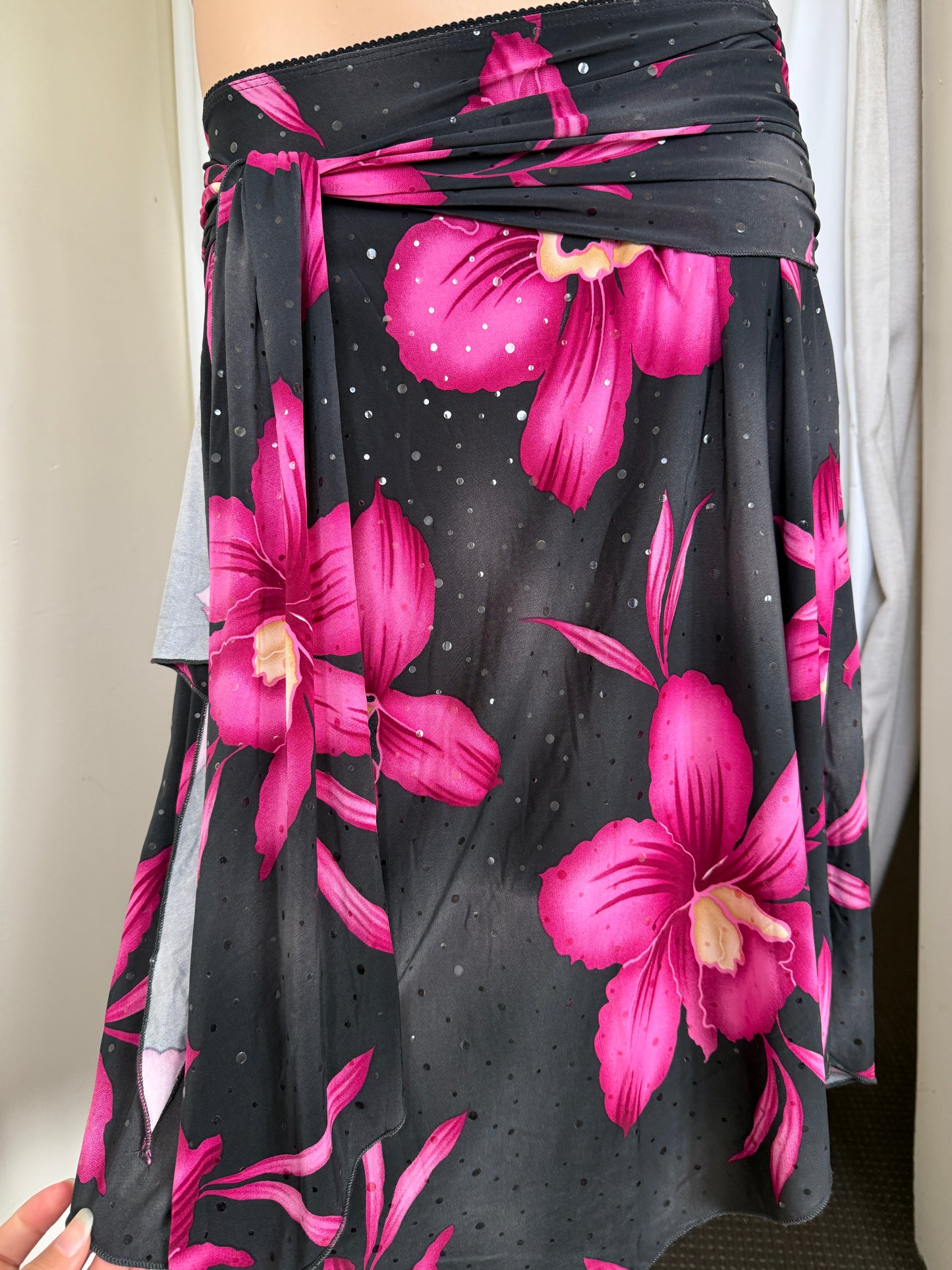 00's Tropical sequin low-rise asym midi • Size S/M