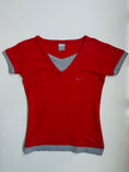 Load image into Gallery viewer, 00's Nike sporty baby tee • Size S/M
